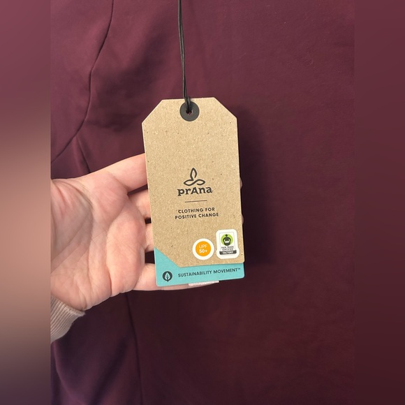 Prana Ice Flow Crew Neck - Picture 3 of 9